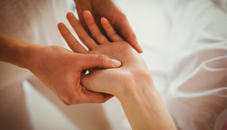 Acupressure Treatment at Alwise Holistic Clinic in Chennai