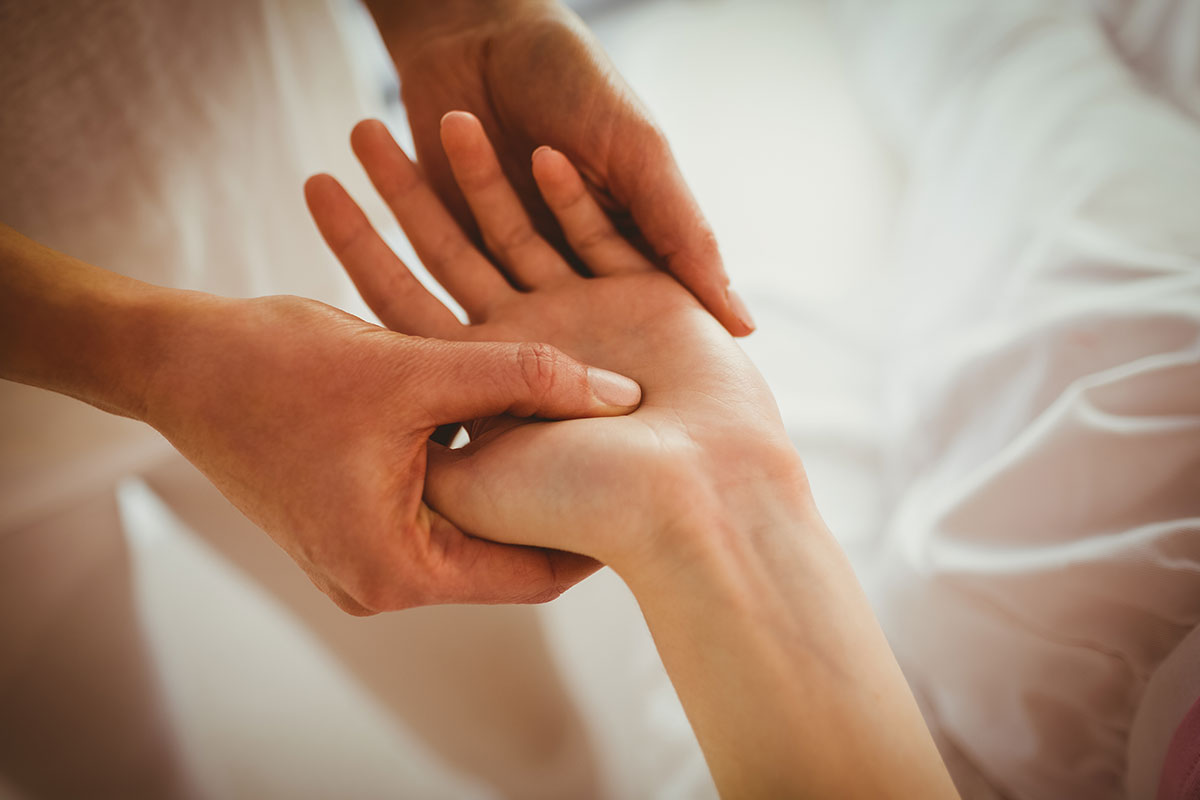 Acupressure-treatment-in-Chennai
