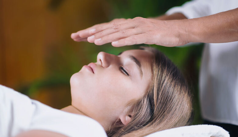 Alwise Holistic Clinic –  Best Reiki Training Center in Chennai