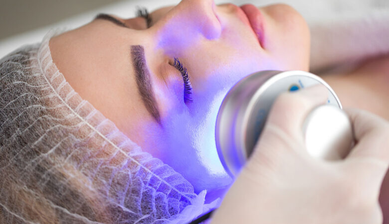 Alwise Holistic Clinic – Chroma Therapy for Natural Skin Healing in Chennai