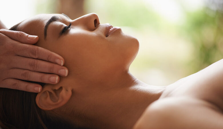 Massage Therapy at Alwise Holistic Clinic, Chennai